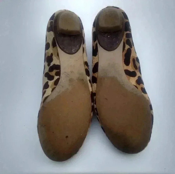 CARLOS SANTANA Leopard Print Flats - Picture 12 of 15